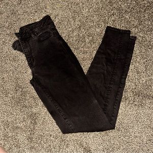 Plain Black AE Skinny Jeans